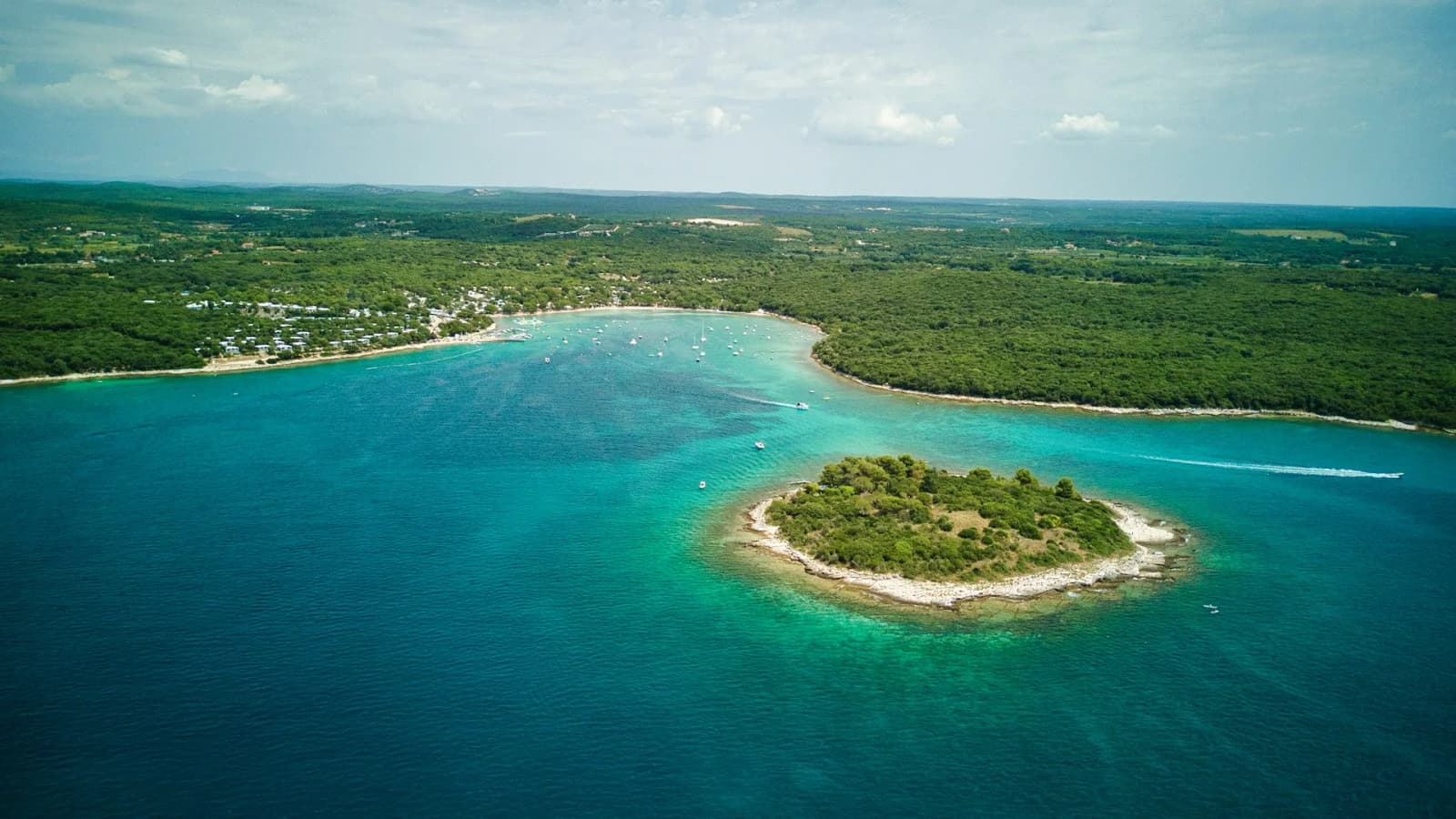 When to Go to Istria: the Best Time for a Villa with a Pool