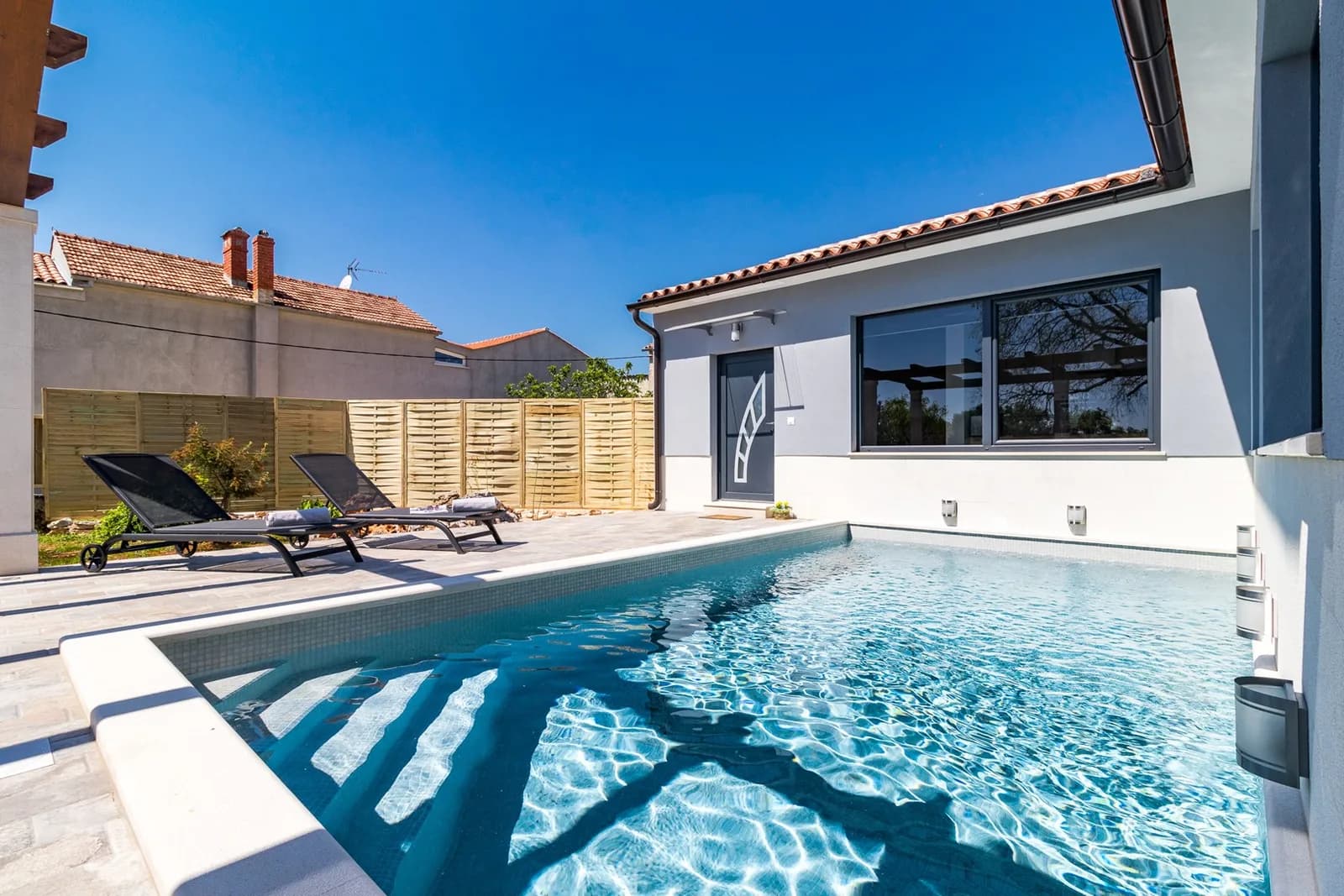 Villa Sunny Home