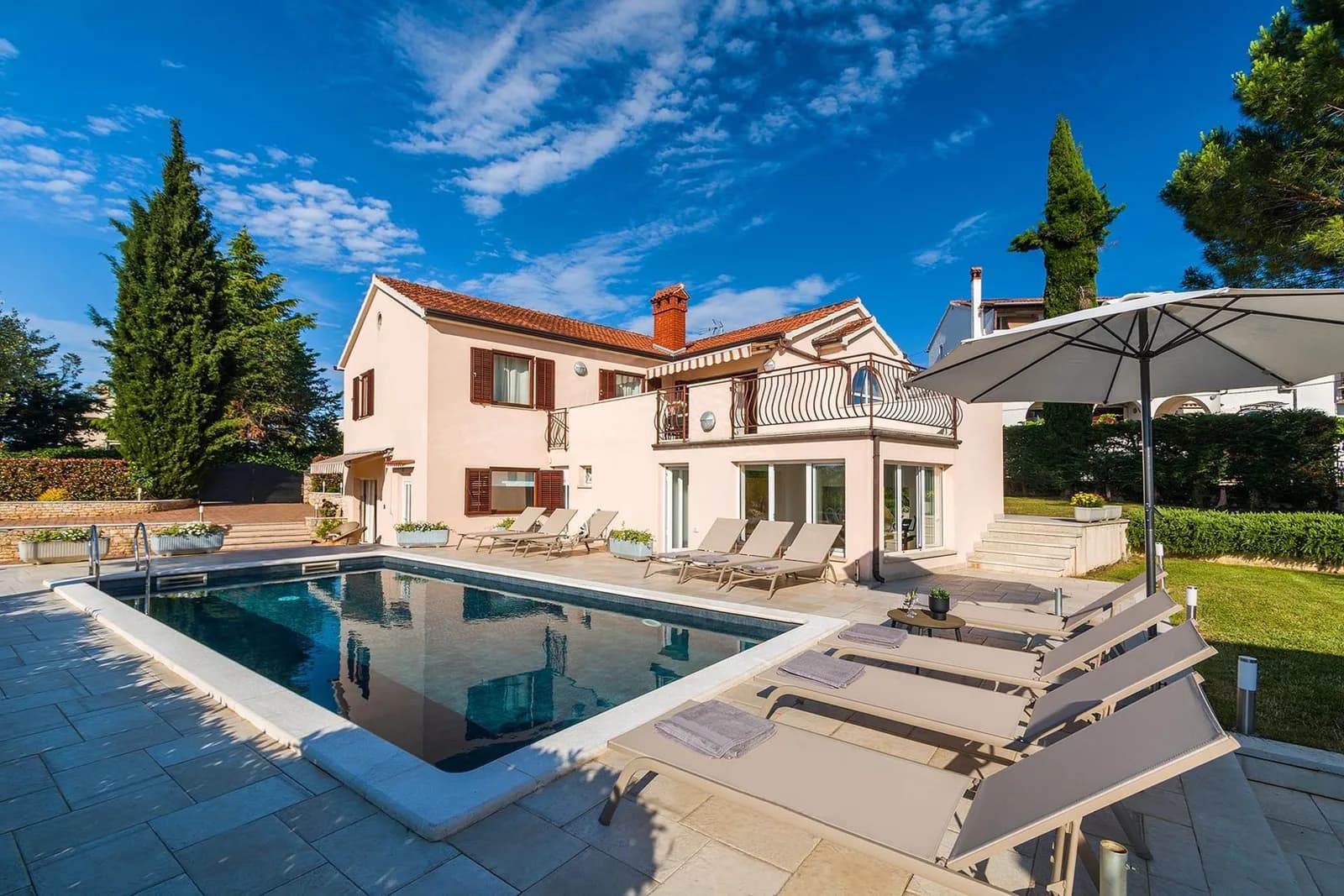 Villa Rosy