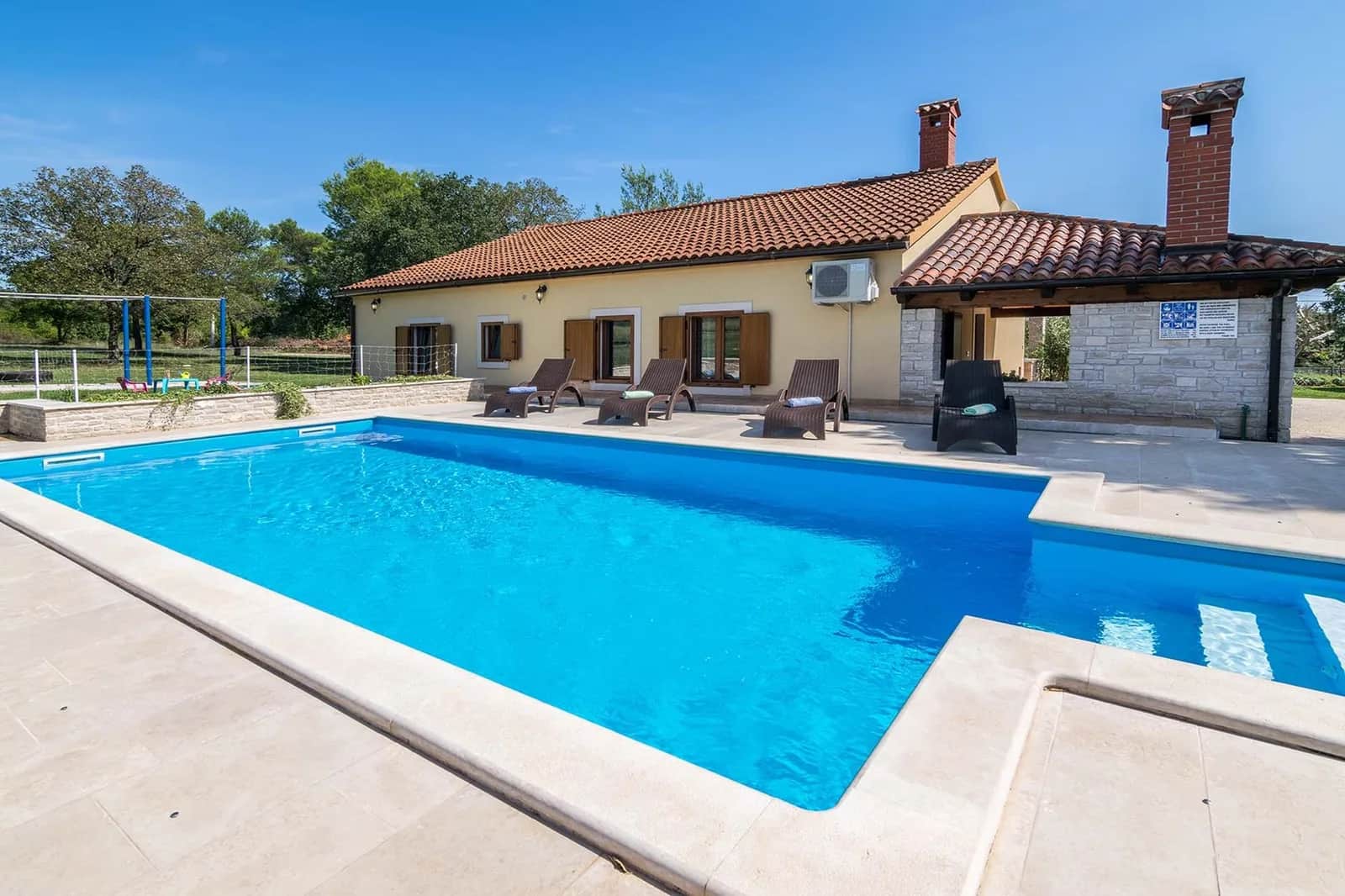 Villa Emanuel