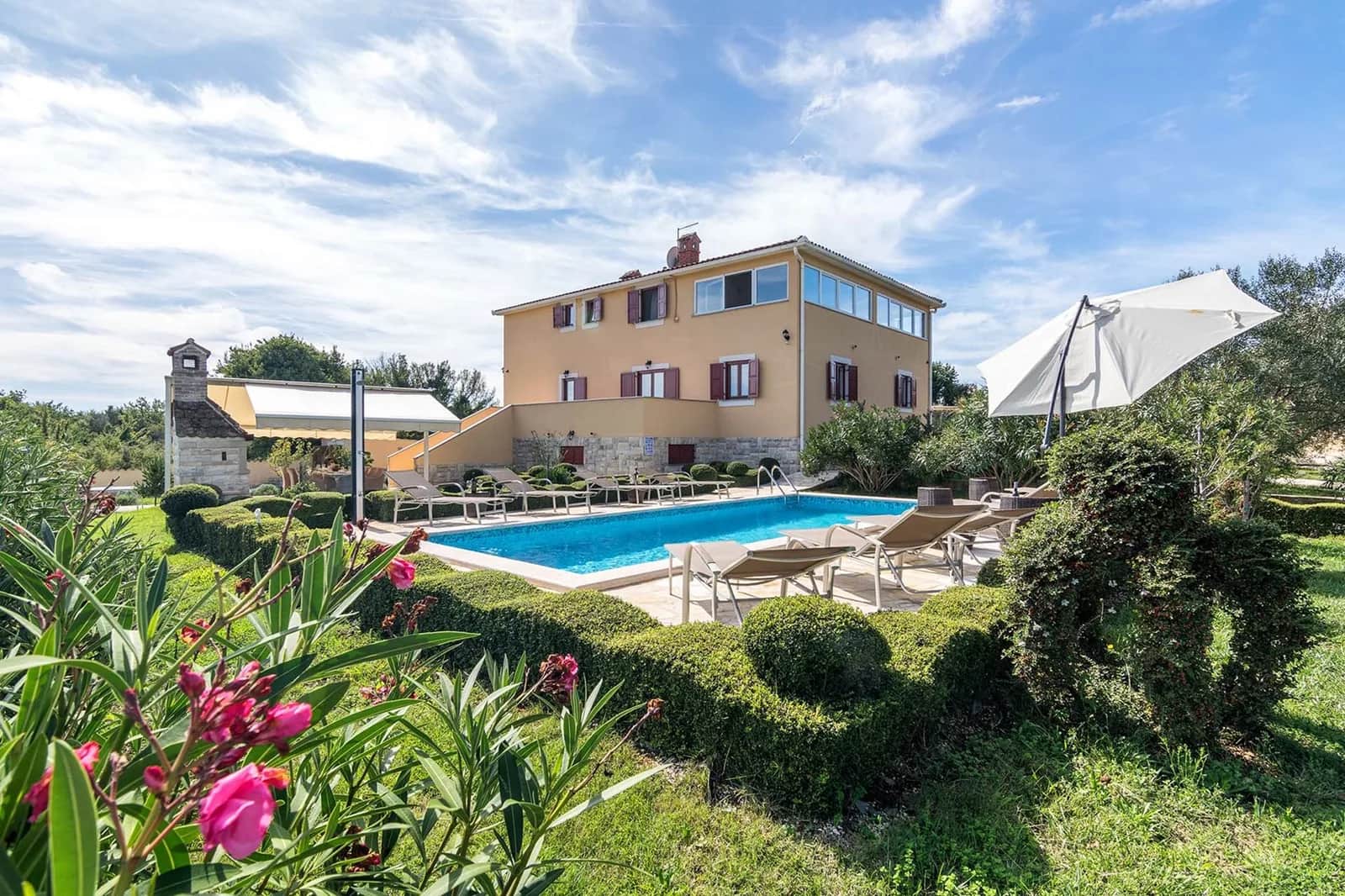 Villa Divina