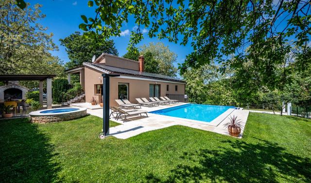 Villa Ferlini