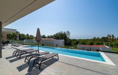Villa Sea View Saleda