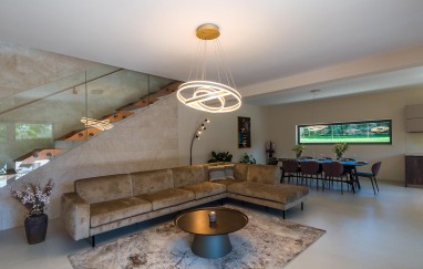 Villa Golden Hill
