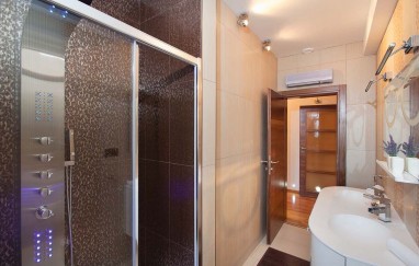 Villa Diora - Home & Spa
