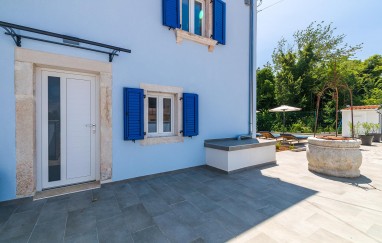 Villa Istria AD 1749 mit beheiztem Pool