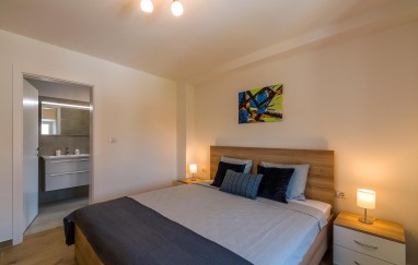 Villa Istria AD 1749 mit beheiztem Pool