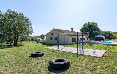 Villa Emanuel